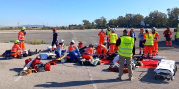 Atendiendo a los figurantes / FOTO: Junta
