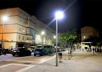 Farolas ya modernizadas / FOTO: Ayto.