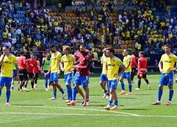 Las caras, tras el partido, el espejo del alma / FOTO: Eulogio García