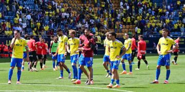 Las caras, tras el partido, el espejo del alma / FOTO: Eulogio García