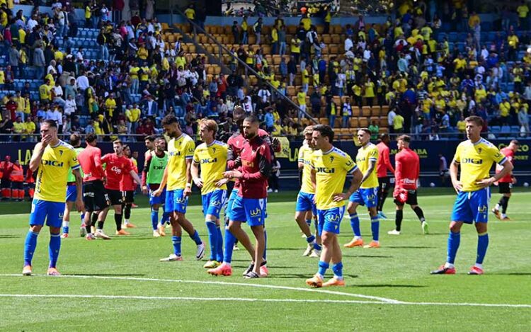 Las caras, tras el partido, el espejo del alma / FOTO: Eulogio García