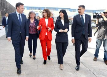 Llegada de la ministra al entorno del NTC / FOTO: Navantia