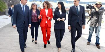 Llegada de la ministra al entorno del NTC / FOTO: Navantia