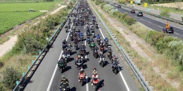 Caravana motera en la previa del evento deportivo / FOTO: Ayto.