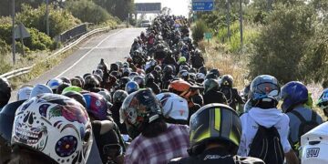 Caravana motera como bienvenida al Gran Premio / FOTO: Ayto.