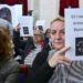Protesta de Amigas al Sur en el pleno de marzo de 2024 / FOTO: Eulogio García