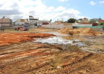 Movimientos de tierras ya en la zona / FOTO: Ayto.