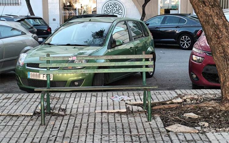 Un ejemplo del deterioro de la ciudad, en Pinillo Chico / FOTO: PSOE