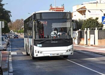 Autobús en servicio / FOTO: Ayto.
