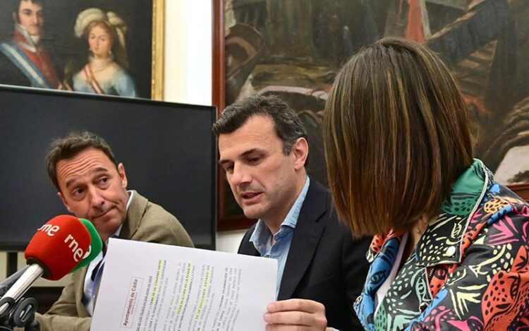 En una pasada rueda de prensa / FOTO: Eulogio García
