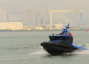 Navegando por aguas gaditanas / FOTO: Navantia