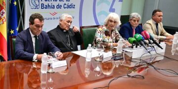 Escenificando la constitución del comité en la APBC / FOTO: Eulogio García