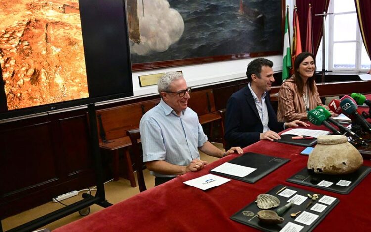 Presentando el balance de la intervención / FOTO: Eulogio García