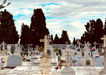 Estampa de una de las zonas del camposanto portuense / FOTO: Ayto.