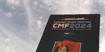 Publicidad del festival en el centro de Chiclana / FOTO: DBC