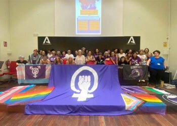 Foto de familia tras el encuentro de 2024 en la Casa de los Toruños / FOTO: Coordinadora Feministas