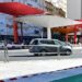 Vecinos insisten en que la gasolinera en plena barriada es un peligro / FOTO: Eulogio García