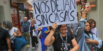 En una manifestación de Cádiz Resiste / FOTO: Ereagafoto