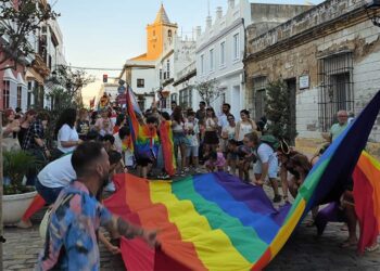 El animado “desfile del Orgullo” / FOTO: Ayto.