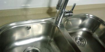El agua, un bien escaso / FOTO: DBC