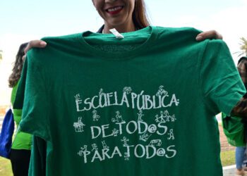 En una pasada mani en defensa de la escuela púplica / FOTO: Eulogio García