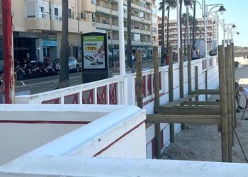 Se ha optado por un diseño en madera para el nuevo acceso / FOTO: Subdelegación