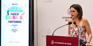 La concejala Gandullo presentando el evento / FOTO: Eulogio García