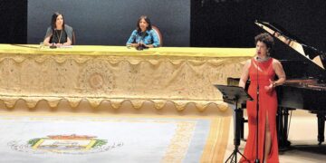 Música en francés, aderezando los discursos / FOTO: DBC