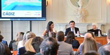 Un momento de la intervención de Bruno García y Teófila Martínez / FOTO: Ayto.
