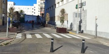 Los bolardos desaparecerán de Marianista Cubillo / FOTO: Eulogio García