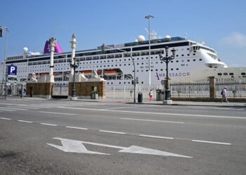 De la Cruz propone que se soterre la avenida del Puerto / FOTO: Eulogio García