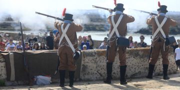Una de las habituales recreaciones históricas en el Puente Zuazo / FOTO: Ayto.