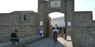 Ambiente en la entrada al castillo / FOTO: Eulogio García