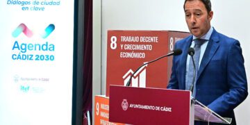 Cossi en una pasada rueda de prensa / FOTO: Eulogio García