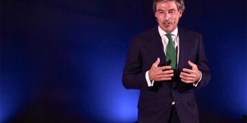 Linares participando en el acto central del Tour del Talento 2024, en Cádiz / FOTO: Eulogio García