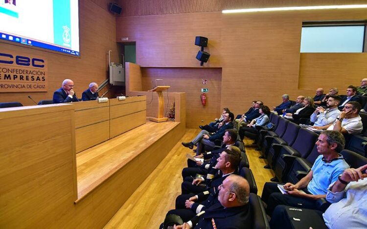 Un momento de la jornada en la sede de la CEC / FOTO: Eulogio García