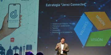 Un momento del acto de puesta de largo de la App / FOTO: Ayto.