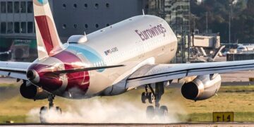 Uno de los aviones de la low cost Eurowings