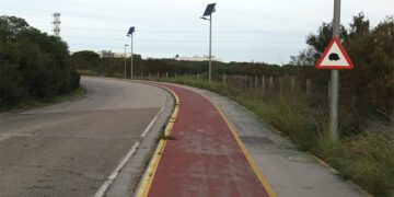 Una de las señales que advierten de la presencia de erizos en el entorno / FOTO: Ayto.