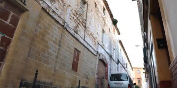 Detalle de la finca en la calle Cazón / FOTO: Ayto.