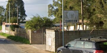 Exterior de la problemática perrera, en la antigua Canicen