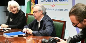 Martínez haciendo balance navideño ante la prensa / FOTO: Eulogio García