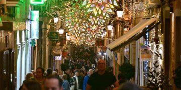 Nuevo alumbrado en una de las calles del centro / FOTO: Eulogio García