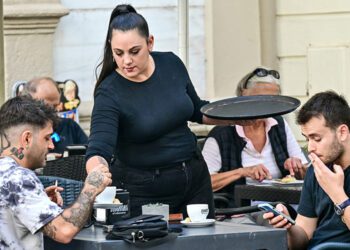 Trabajando en la hostelería / FOTO: Eulogio García
