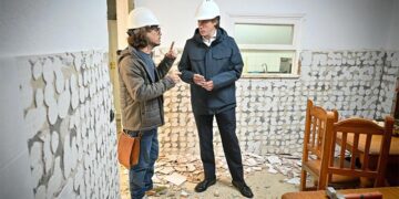 El concejal Otero supervisa las primeras obras / FOTO: Ayto.