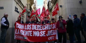 La cabecera de la manifestación en las calles del centro / FOTO: Eulogio García