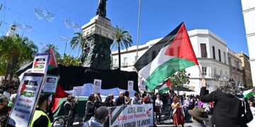 El fin de la marcha, en San Juan de Dios / FOTO: Eulogio García