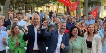 Ruiz Boix y Ruiz Arana coincidiendo en un mitin de la pasada campaña de las Europeas / FOTO: PSOE Rota