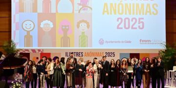 Foto de familia para cerrar el acto / FOTO: Eulogio García