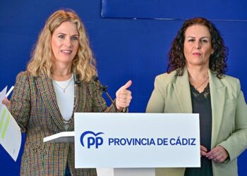 Las parlamentarias Mestre e Hita en rueda de prensa / FOTO: Eulogio García